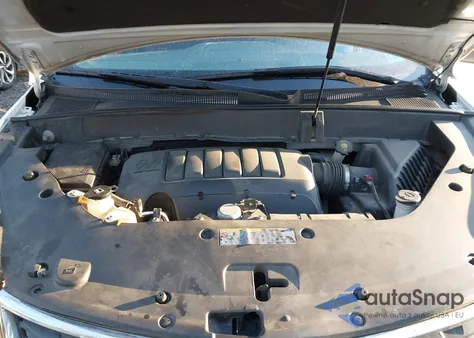 2016 Chevrolet Traverse Ls z USA, uszkodzony, nr VIN 1GNKVFED2GJ296577